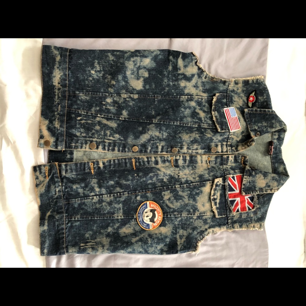 Jean jacket - Picture 2 of 6